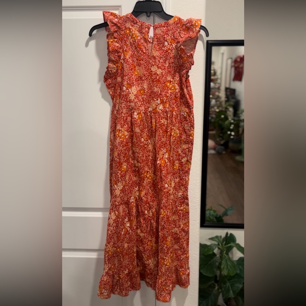 Universal thread Womens M
Floral Ruffled 
Cotton Maxi Dress with pockets